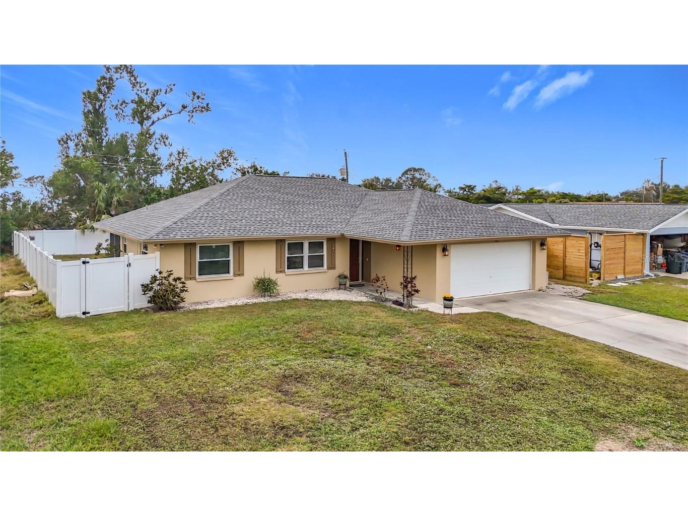 161 Sandhurst Drive Venice FL 34293 A4633205 image1