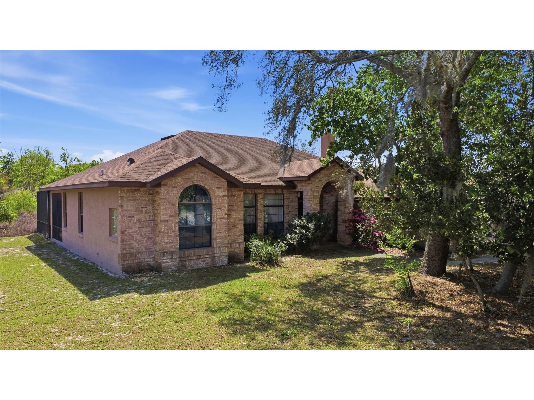 161 Seminole Drive Debary FL 32713 V4947995 image1