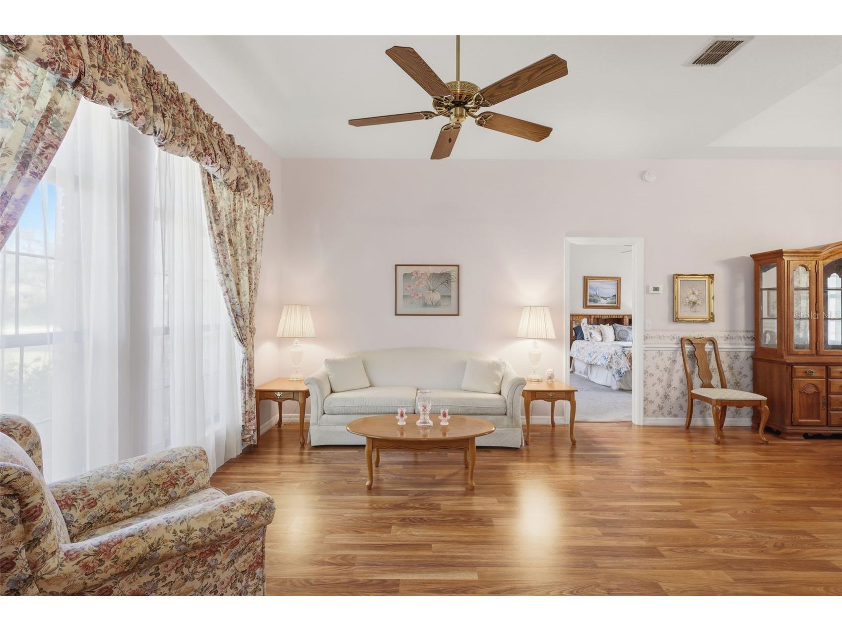 161 Seminole Drive Debary FL 32713 V4947995 image8