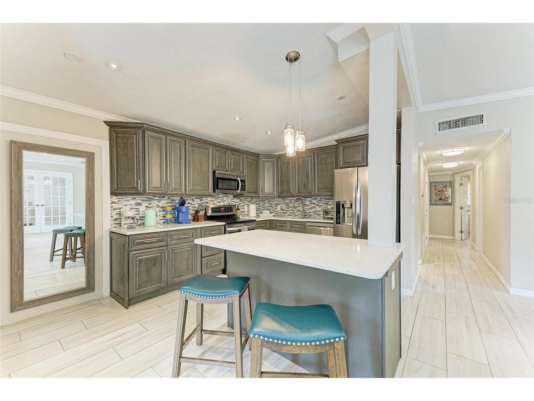161 Suntan Avenue Sarasota FL 34237 A4696666 image16