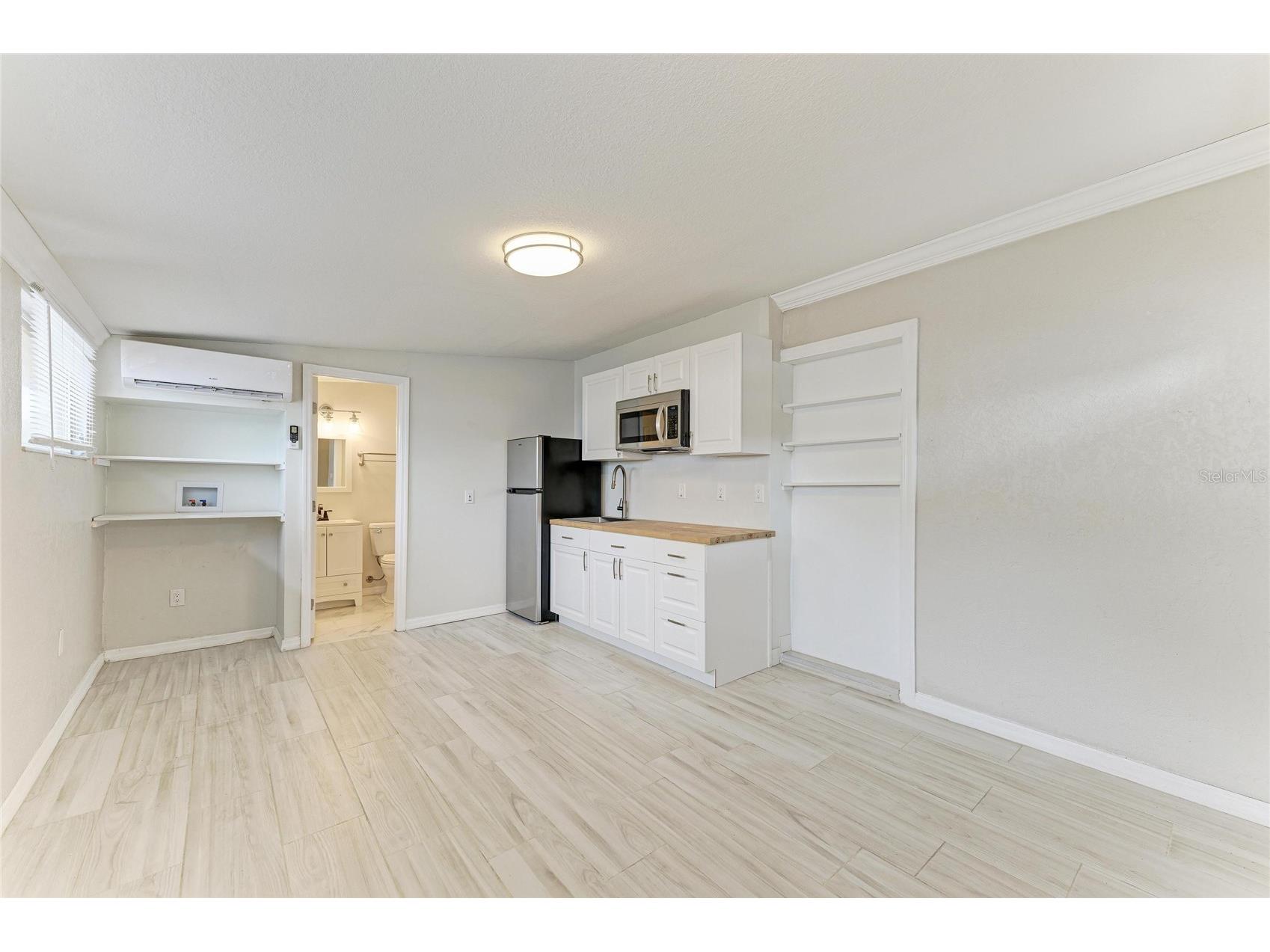 161 Suntan Avenue Sarasota FL 34237 A4696666 image30