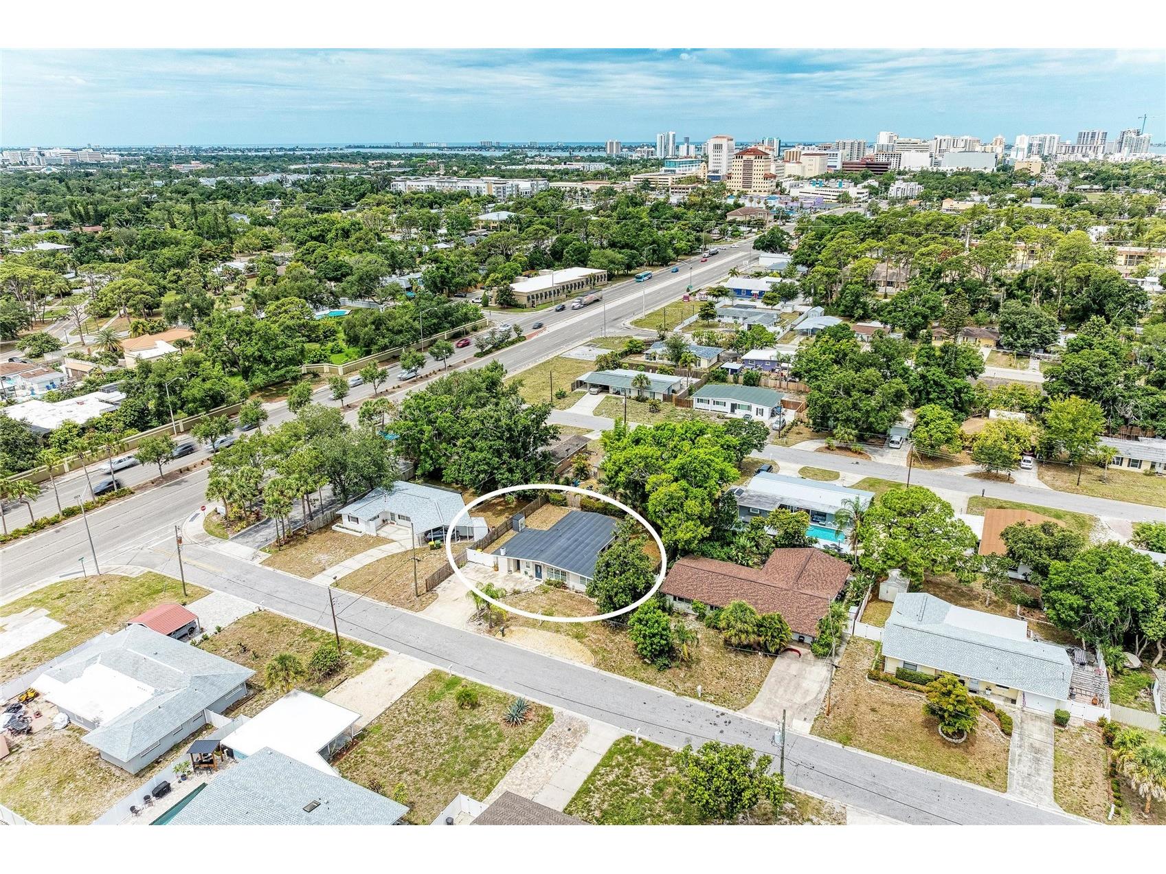 161 Suntan Avenue Sarasota FL 34237 A4696666 image43