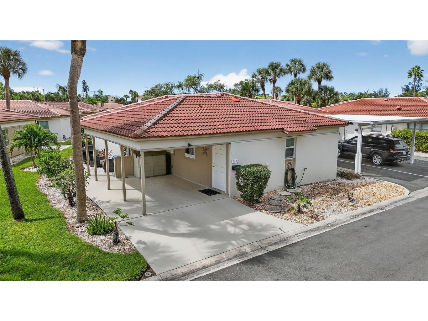 161 Vista Hermosa Circle #26-A Sarasota FL 34242 A4667260 image1