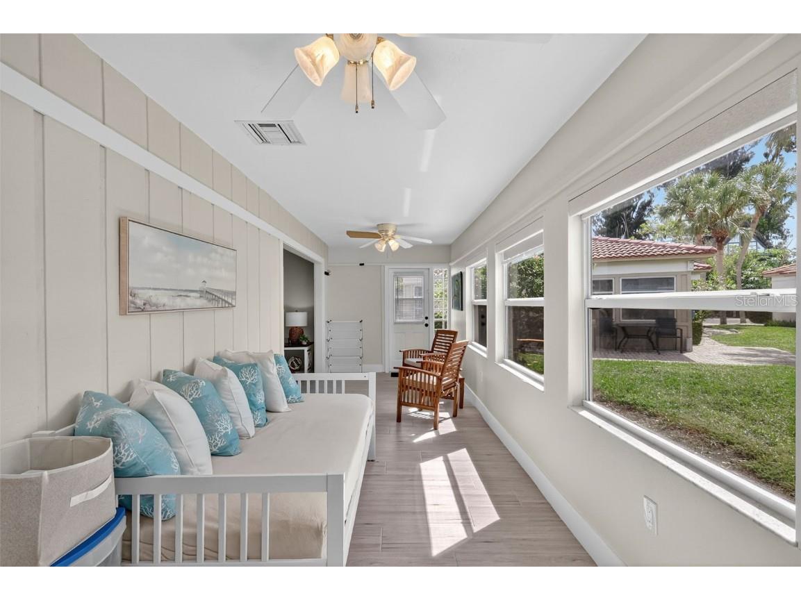 161 Vista Hermosa Circle #26-A Sarasota FL 34242 A4667260 image15