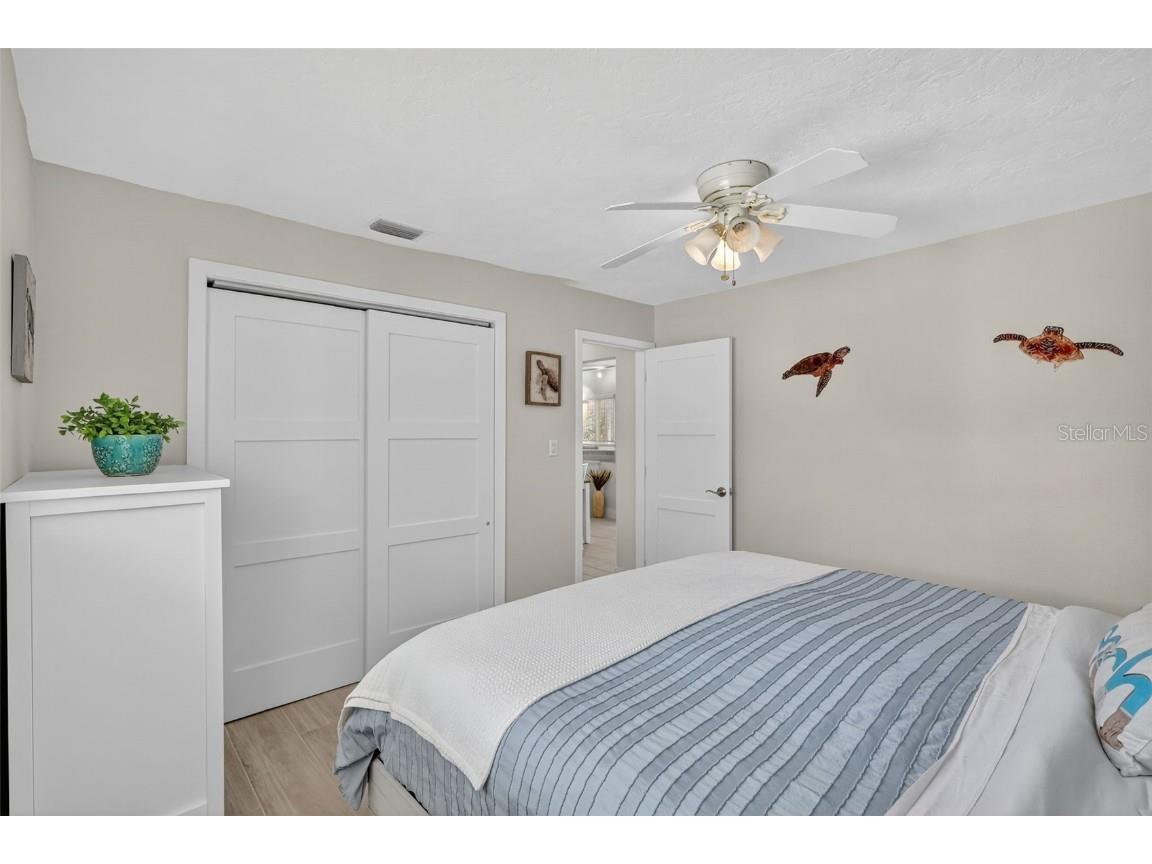 161 Vista Hermosa Circle #26-A Sarasota FL 34242 A4667260 image17