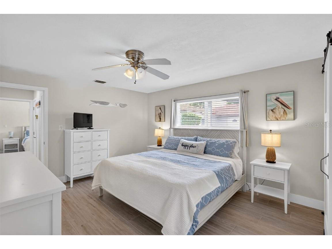 161 Vista Hermosa Circle #26-A Sarasota FL 34242 A4667260 image20