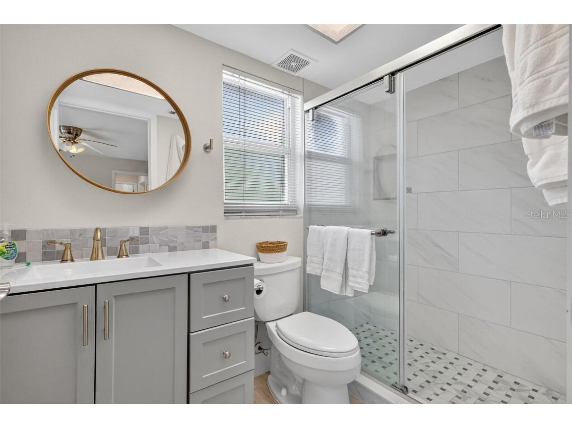 161 Vista Hermosa Circle #26-A Sarasota FL 34242 A4667260 image23