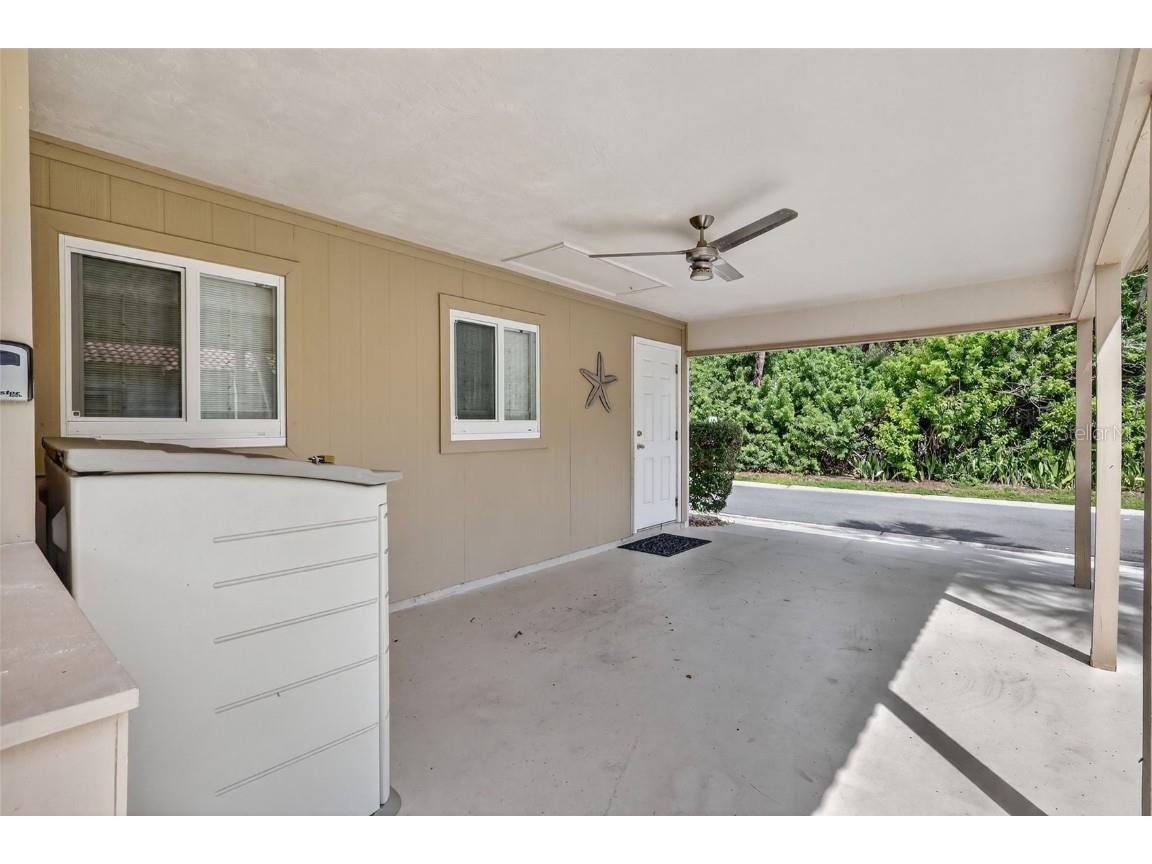 161 Vista Hermosa Circle #26-A Sarasota FL 34242 A4667260 image3