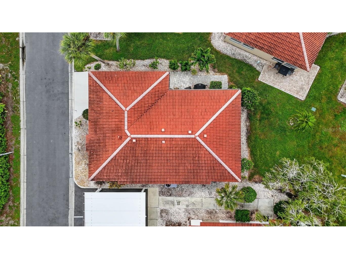 161 Vista Hermosa Circle #26-A Sarasota FL 34242 A4667260 image32