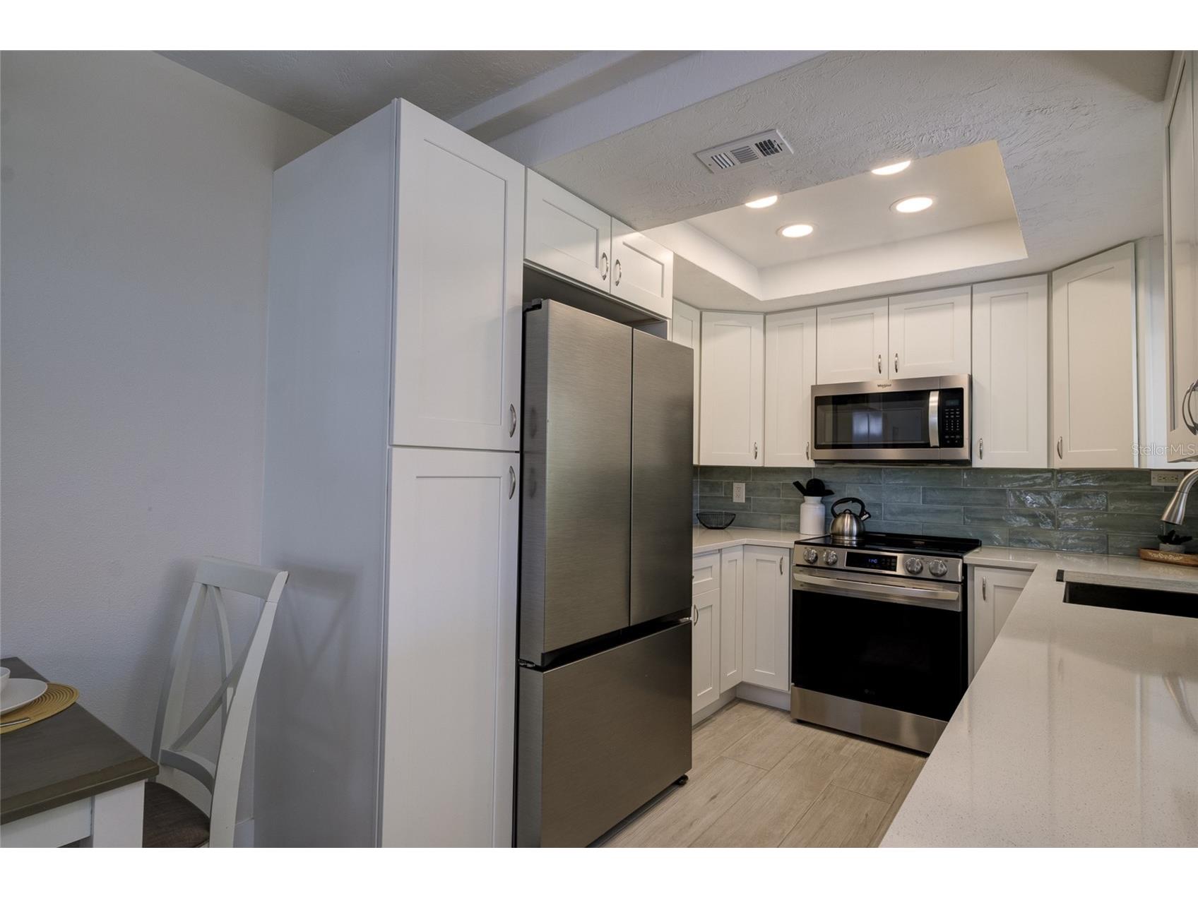 161 Vista Hermosa Circle #26A Sarasota FL 34242 A4698372 image12