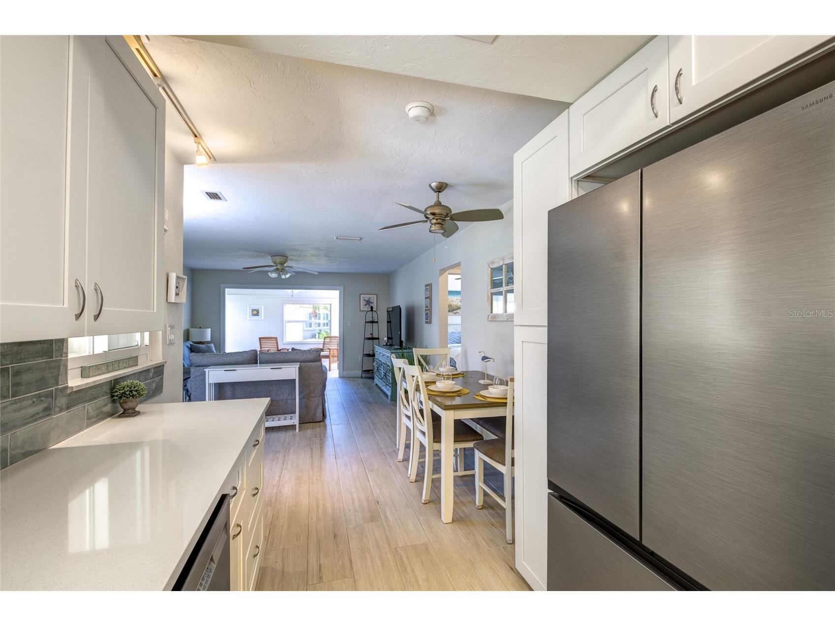 161 Vista Hermosa Circle #26A Sarasota FL 34242 A4698372 image16