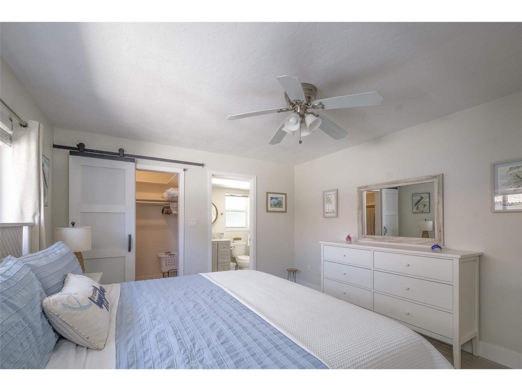 161 Vista Hermosa Circle #26A Sarasota FL 34242 A4698372 image26