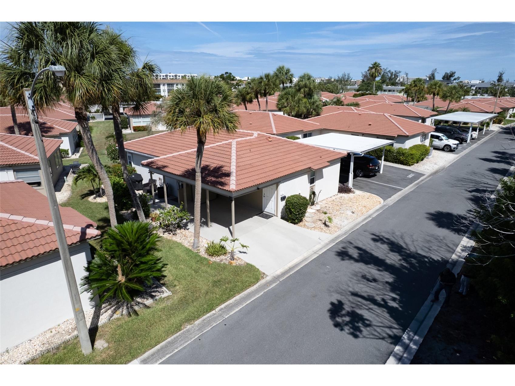 161 Vista Hermosa Circle #26A Sarasota FL 34242 A4698372 image40