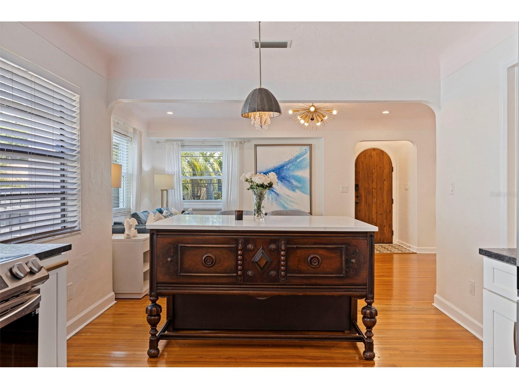 1610 14th Street N Saint Petersburg FL 33704 TB8470701 image10