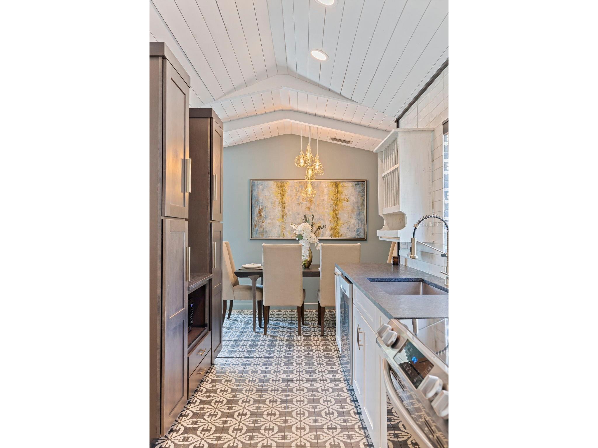 1610 14th Street N Saint Petersburg FL 33704 TB8470701 image12