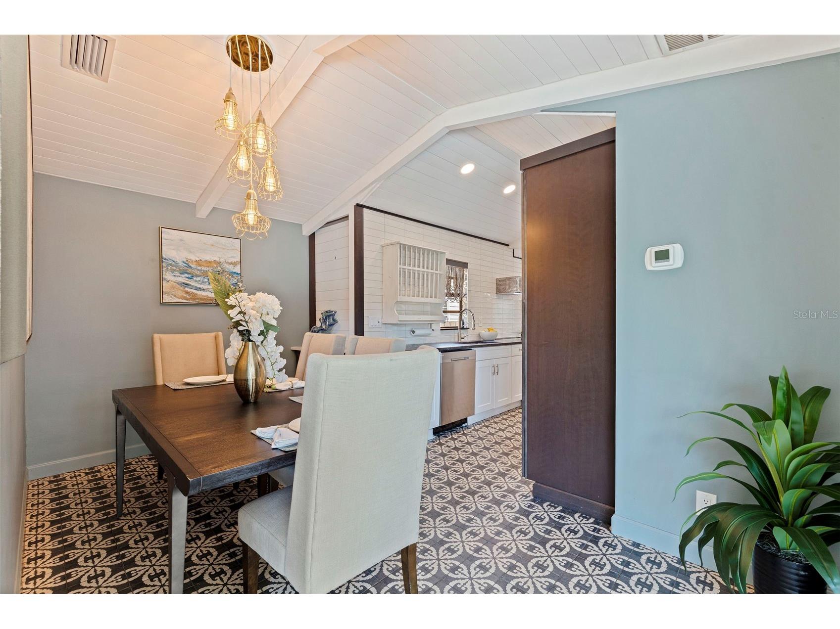 1610 14th Street N Saint Petersburg FL 33704 TB8470701 image16