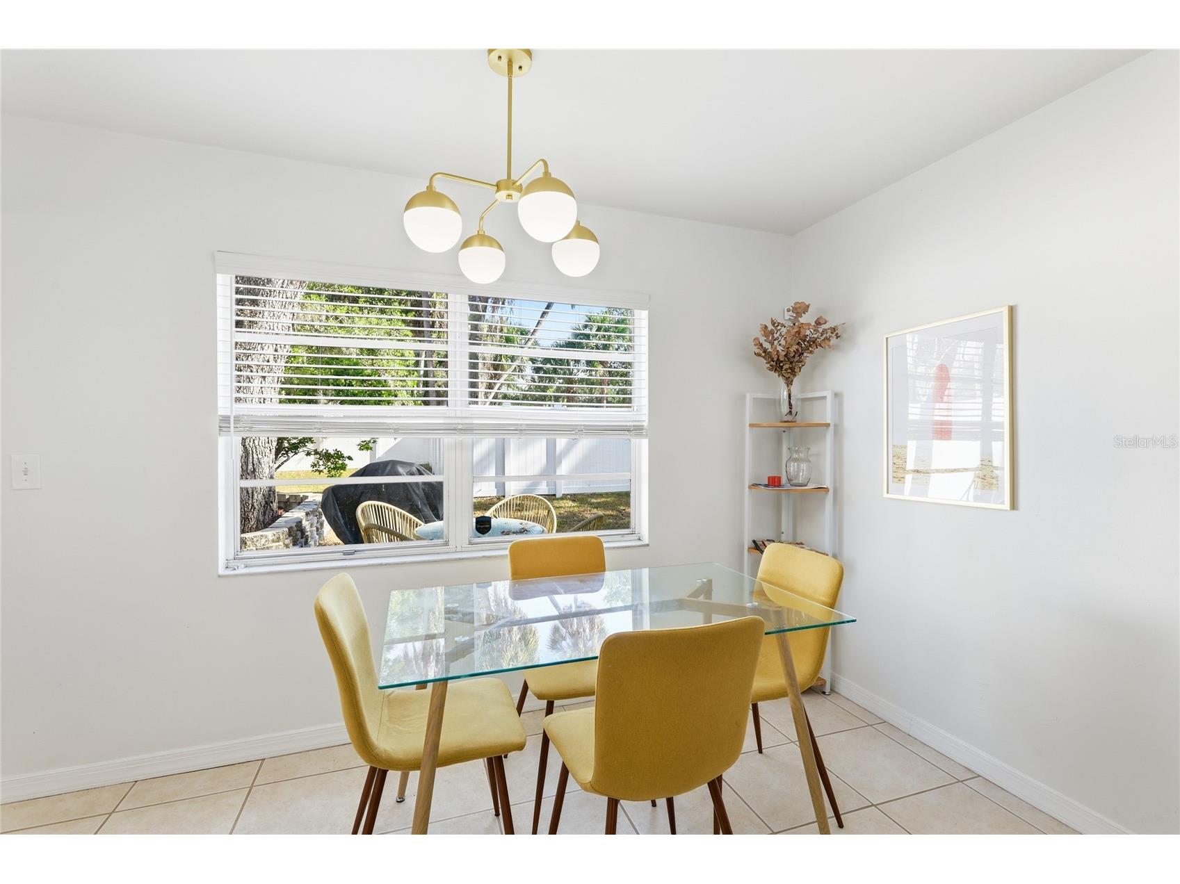 1610 & 1612 N Orange Avenue Sarasota FL 34236 A4673957 image6