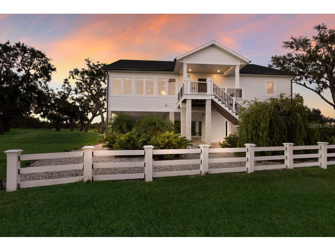 1610 Bayshore Drive Terra Ceia FL 34250 - TILLETT'S BAY A4656740 image2