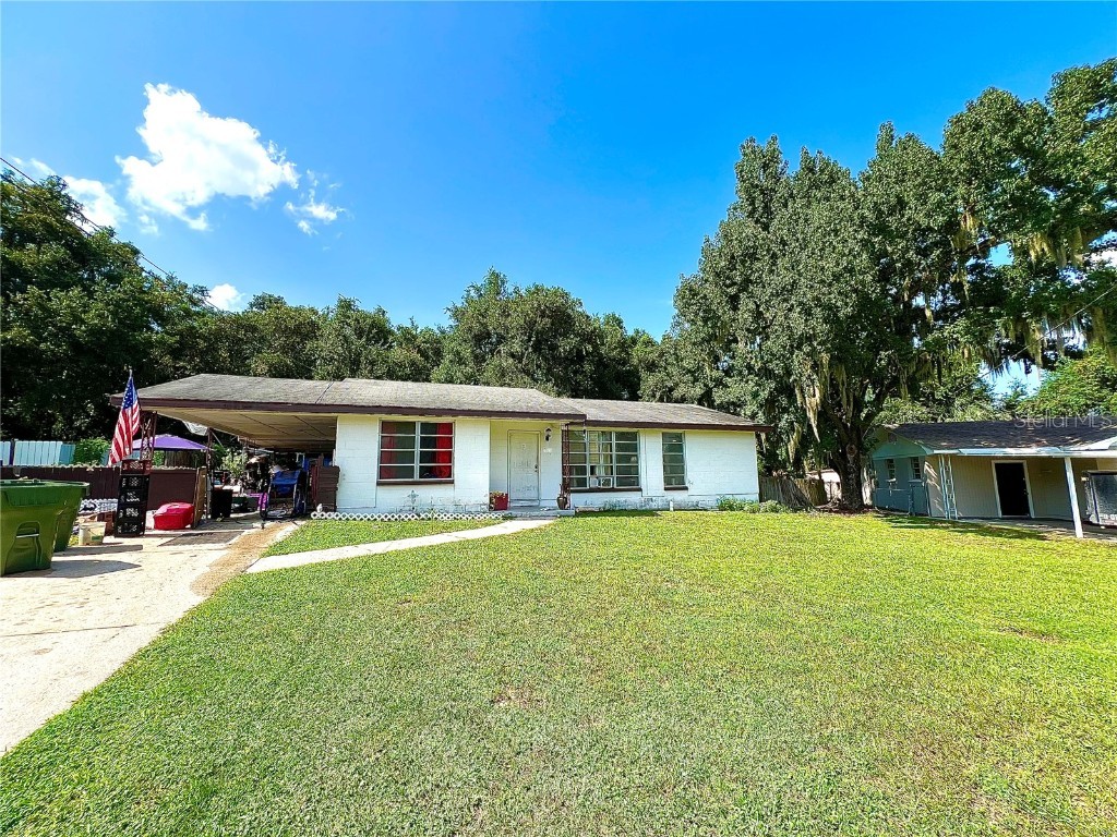 1610 Crest Avenue Leesburg FL 34748 O6245521 image1