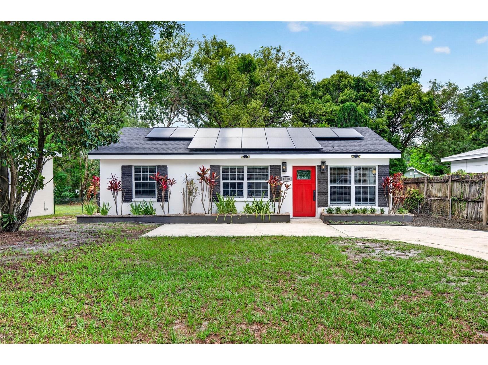 1610 E Paris Street Tampa FL 33610 TB8512452 image1