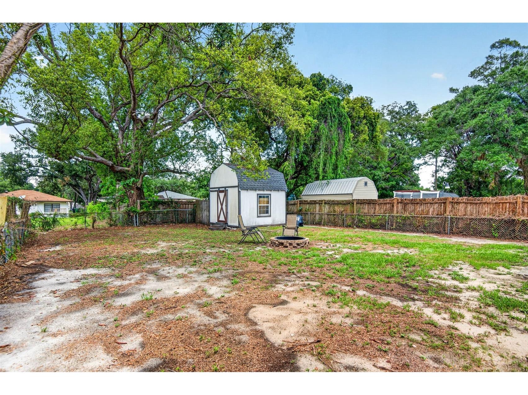 1610 E Paris Street Tampa FL 33610 TB8512452 image32