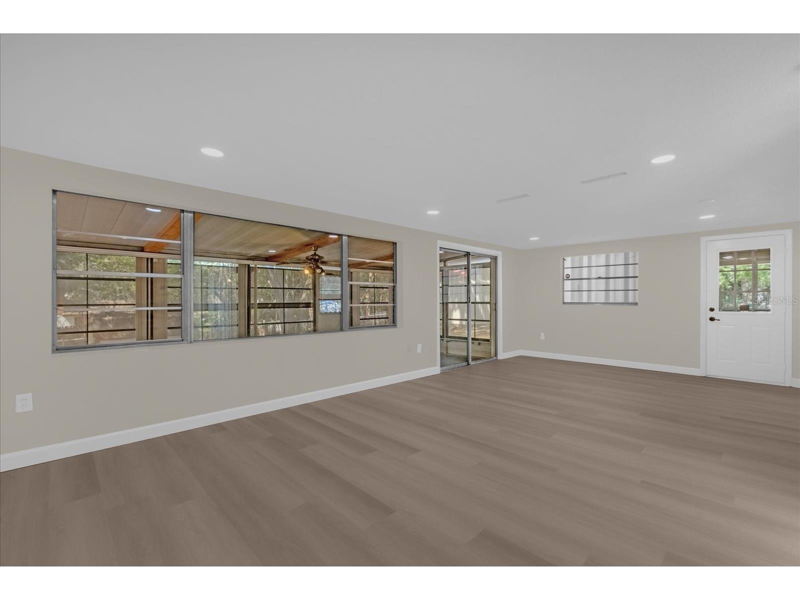 1610 Glenwood Road Deland FL 32720 O6408175 image4