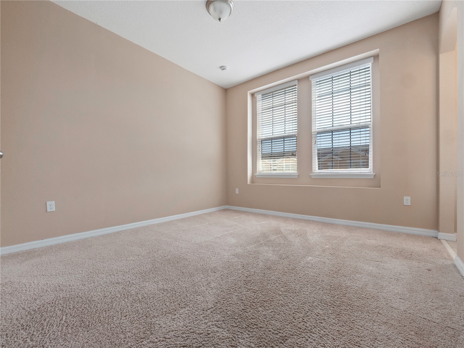 1610 Mohegan Boulevard Kissimmee FL 34744 O6408062 image27