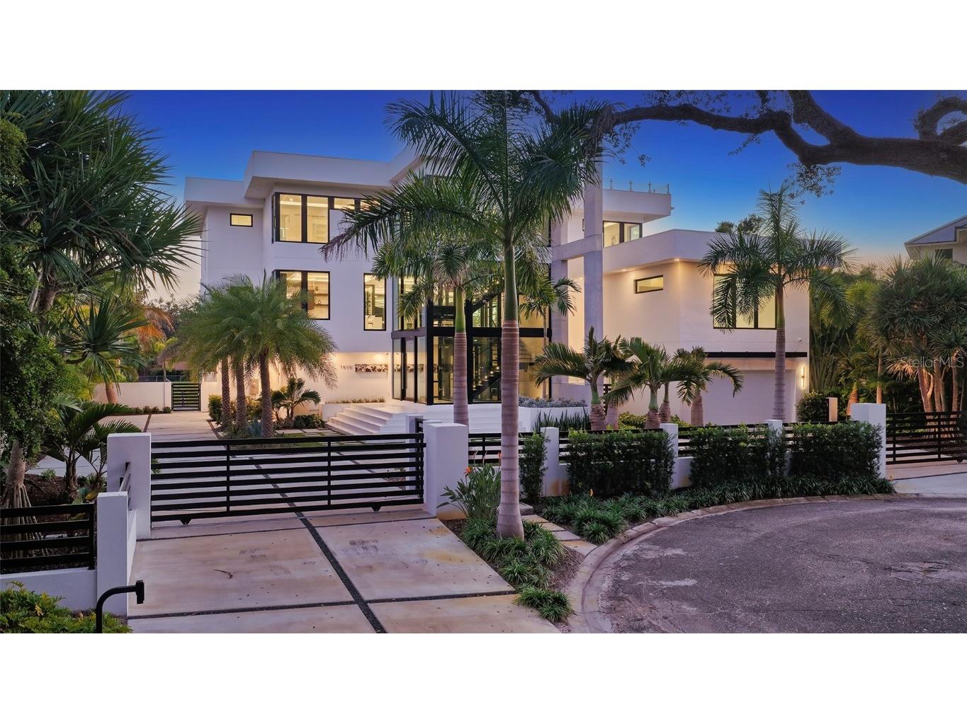 1610 N Lodge Drive Sarasota FL 34239 A4671493 image13