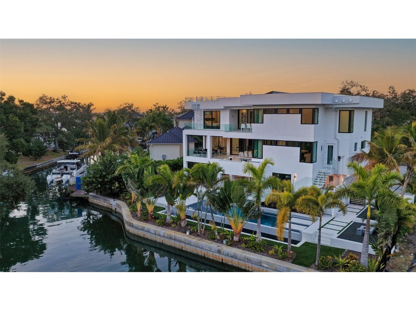 1610 N Lodge Drive Sarasota FL 34239 A4671493 image7