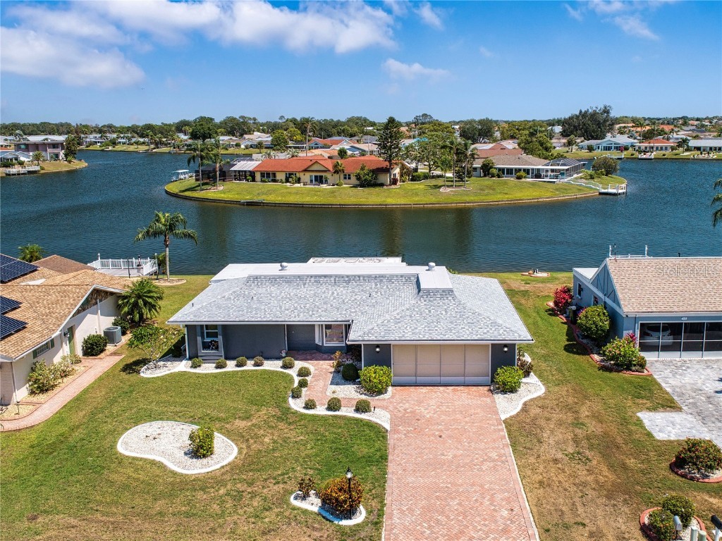 1610 New Bedford Drive Sun City Center FL 33573 - SIMMONS LAKE T3443997 image1