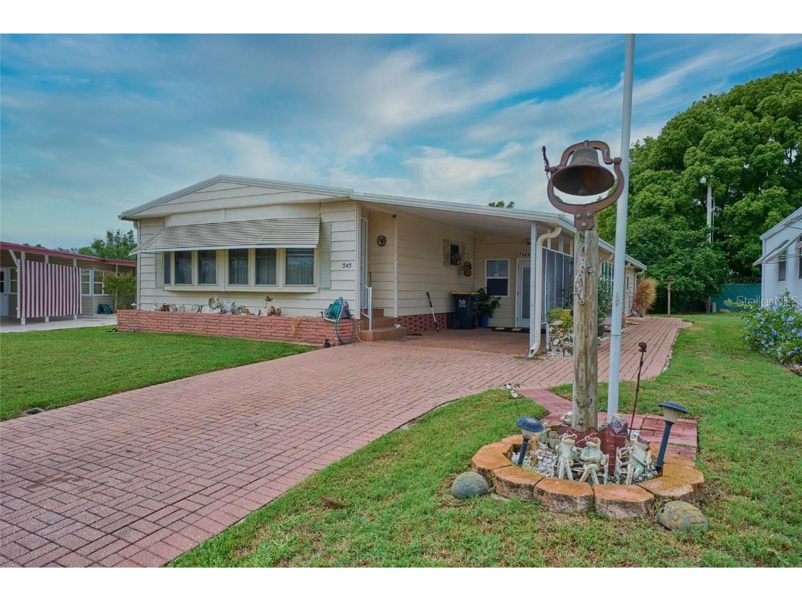 1610 Reynolds Road #243 Lakeland FL 33801 P4930834 image1