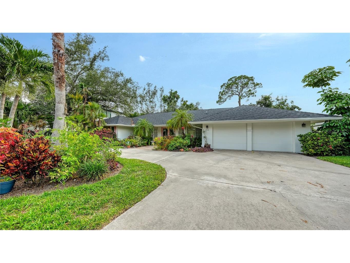 1610 S Orange Avenue Sarasota FL 34239 A4653376 image1