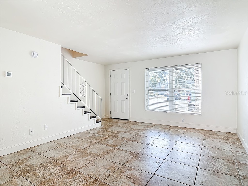 1610 S Palmetto Avenue #4 South Daytona FL 32119 V4944955 image2