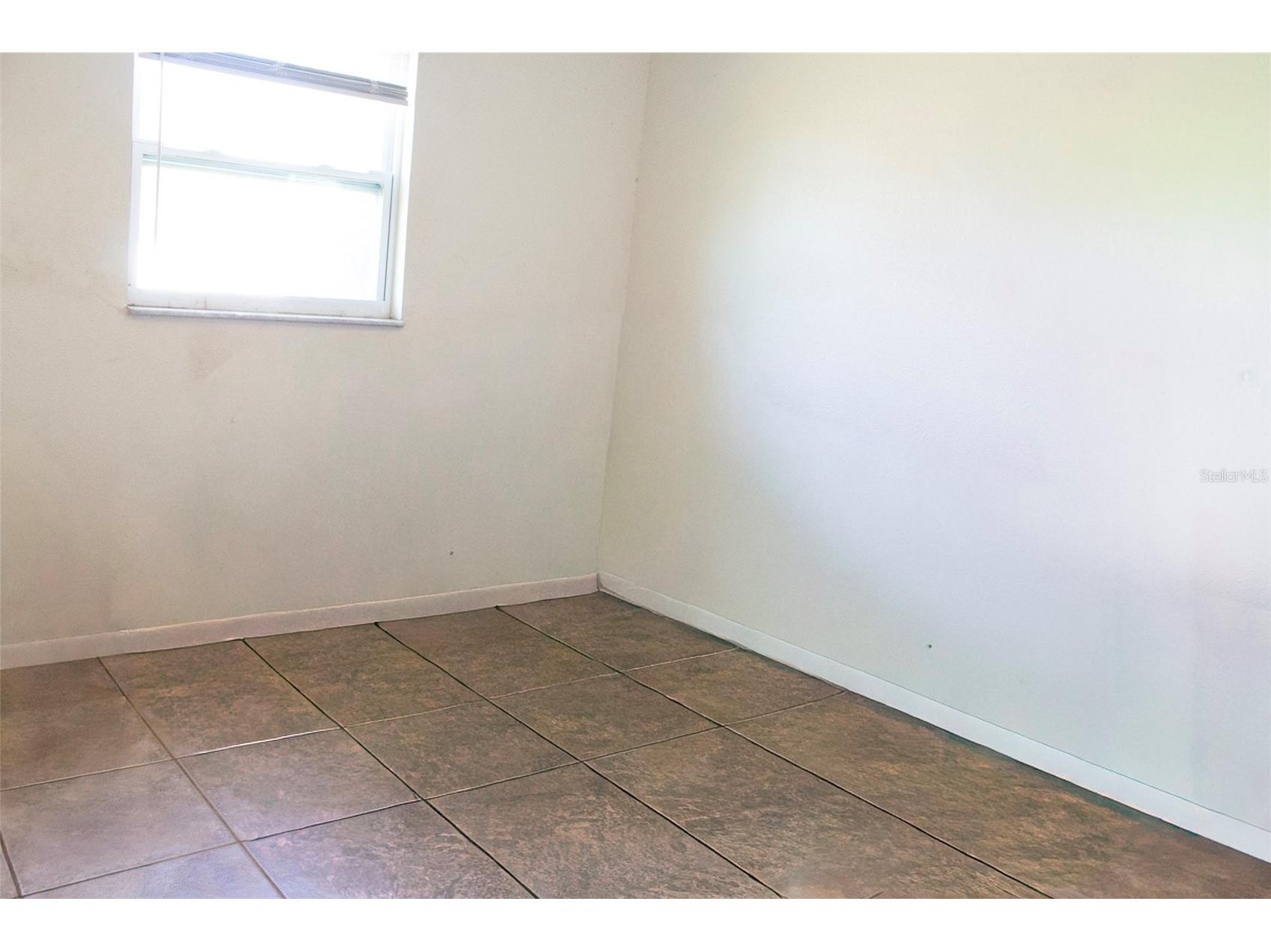 1610 SE 2nd Street Ruskin FL 33570 TB8490642 image11