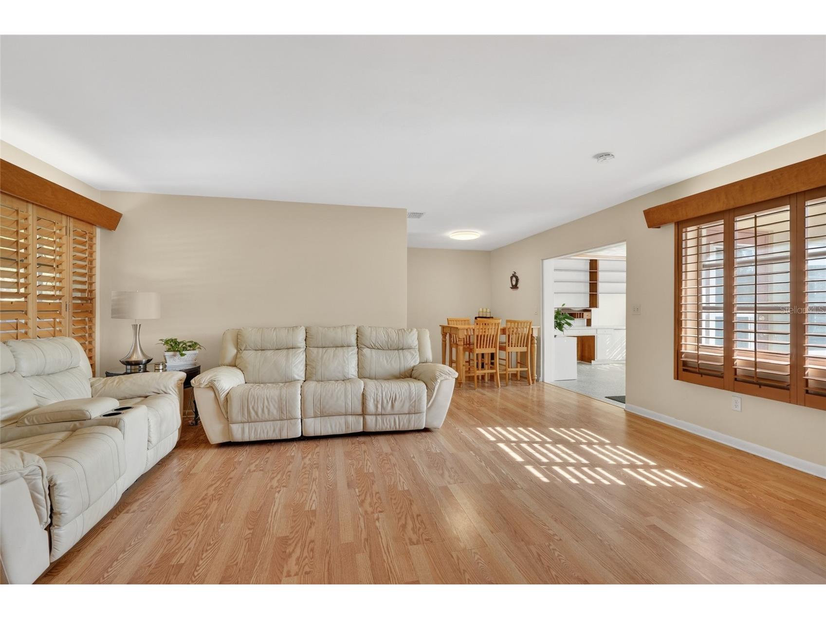 1610 Valencia Drive W Largo FL 33778 TB8501038 image2