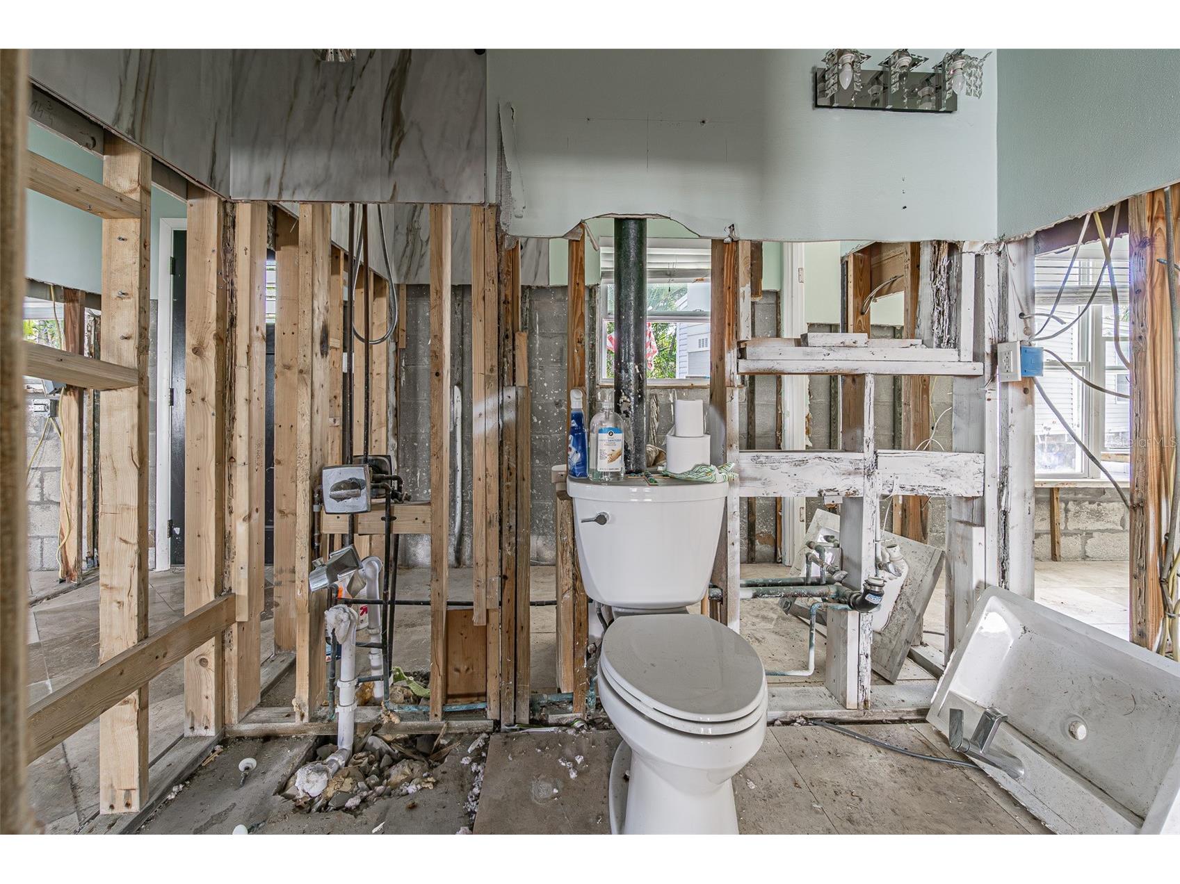 16101 4th Street E Redington Beach FL 33708 TB8502876 image10