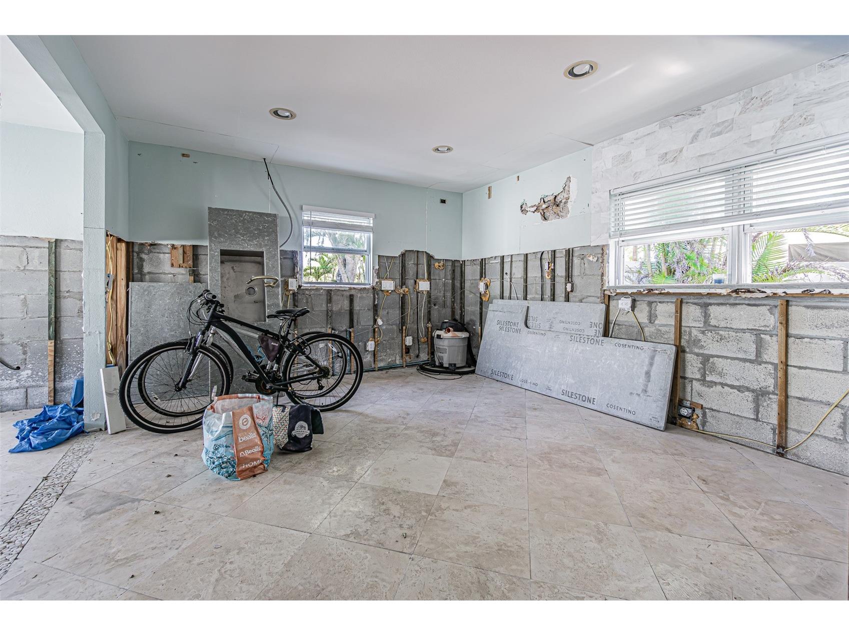 16101 4th Street E Redington Beach FL 33708 TB8502876 image5