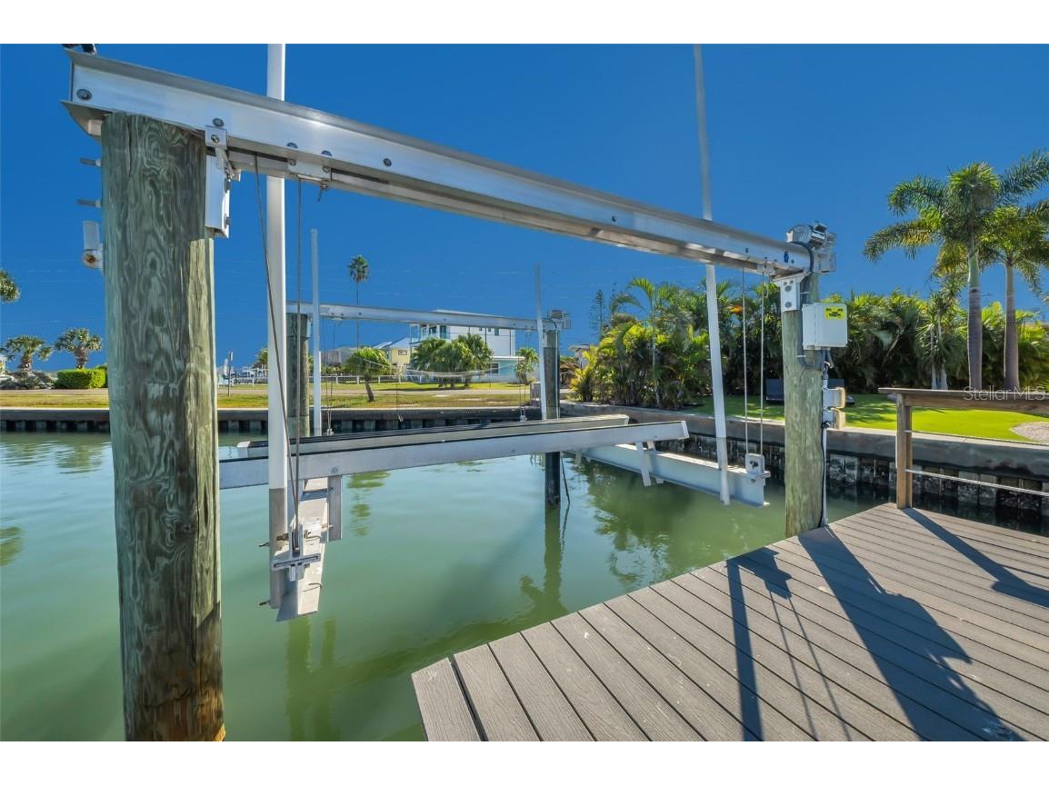 16101 Redington Drive Redington Beach FL 33708 TB8450871 image10