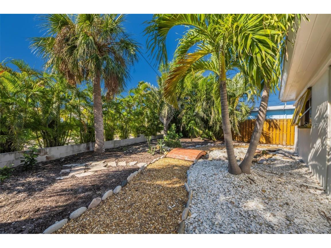 16101 Redington Drive Redington Beach FL 33708 TB8450871 image17