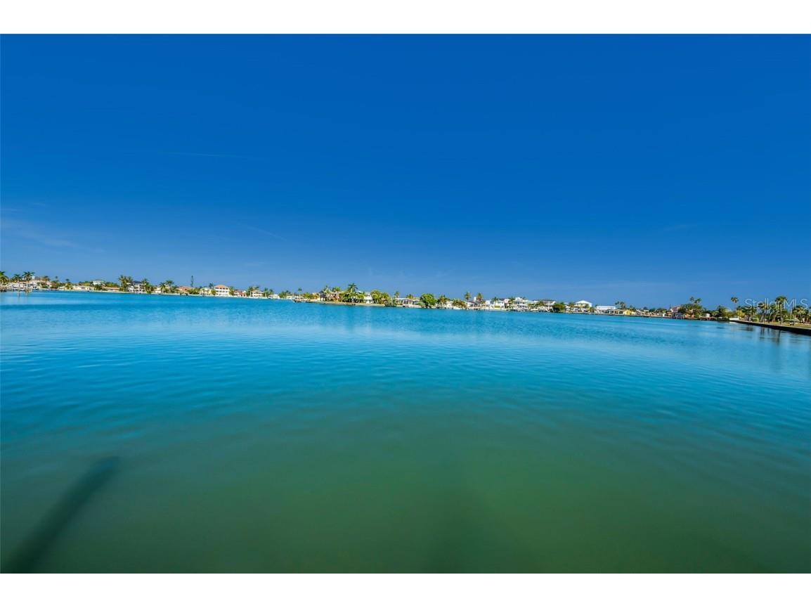 16101 Redington Drive Redington Beach FL 33708 TB8450871 image3