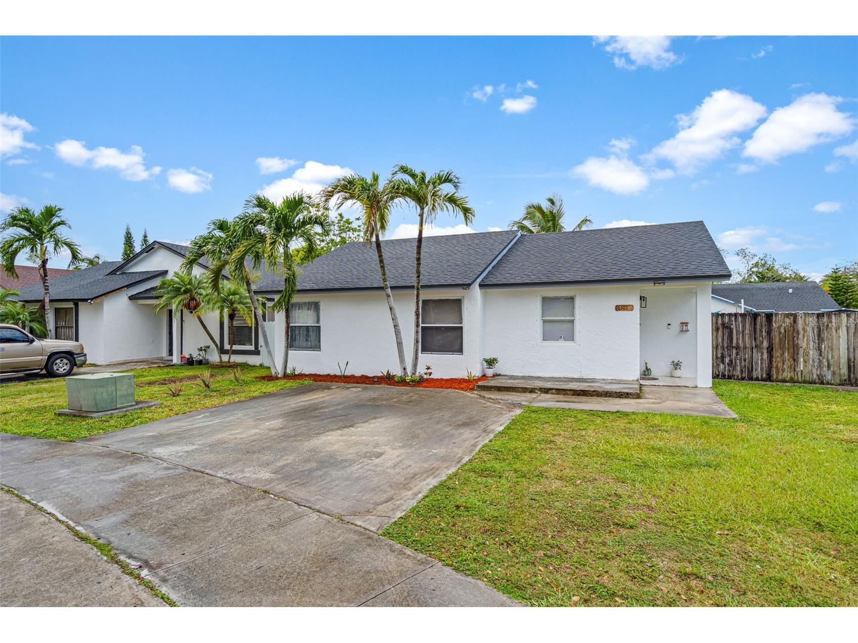 16101 SW 301st Street Homestead FL 33033 OM724742 image1