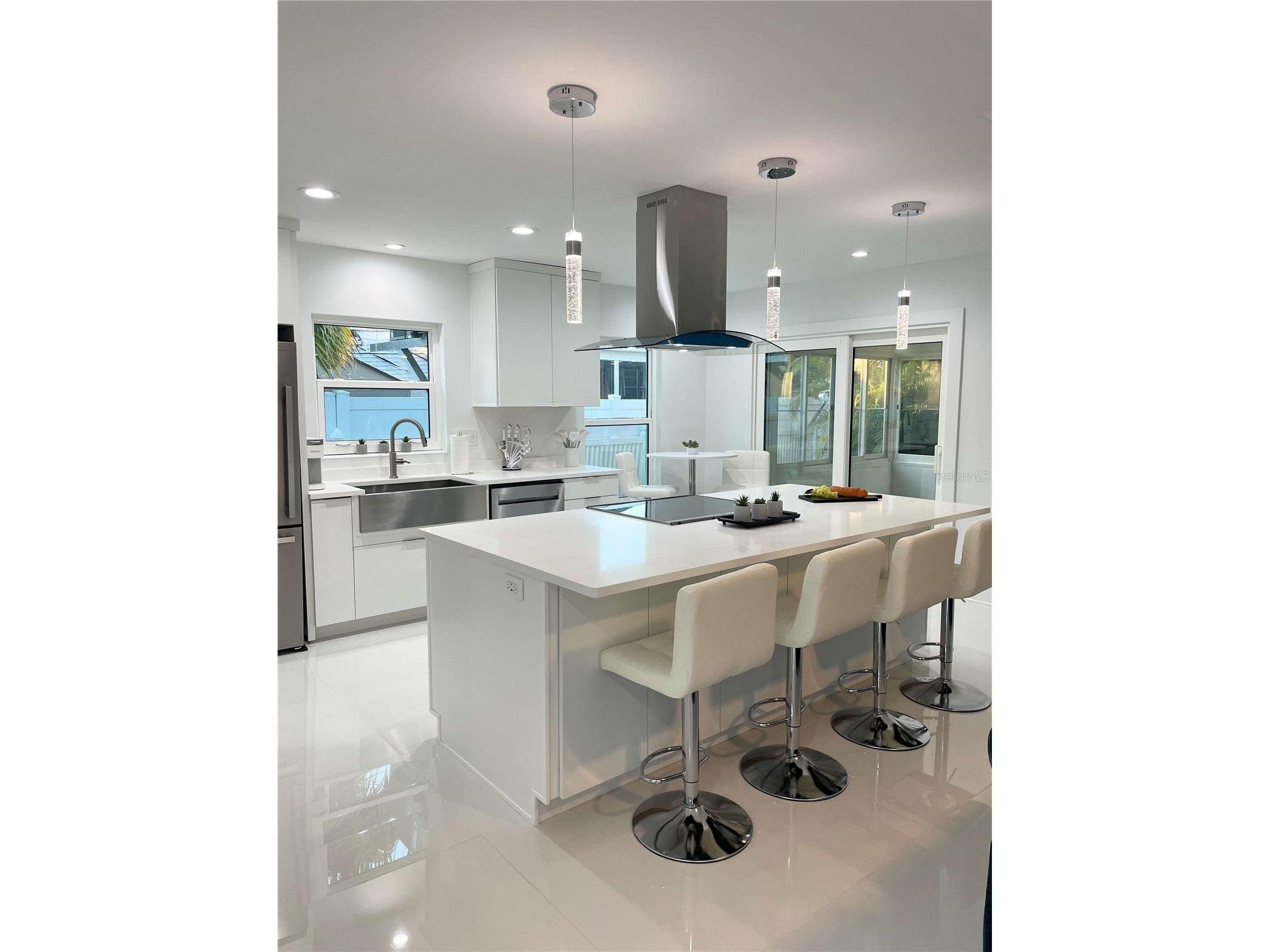 16102 1st Street E Redington Beach FL 33708 TB8477895 image2