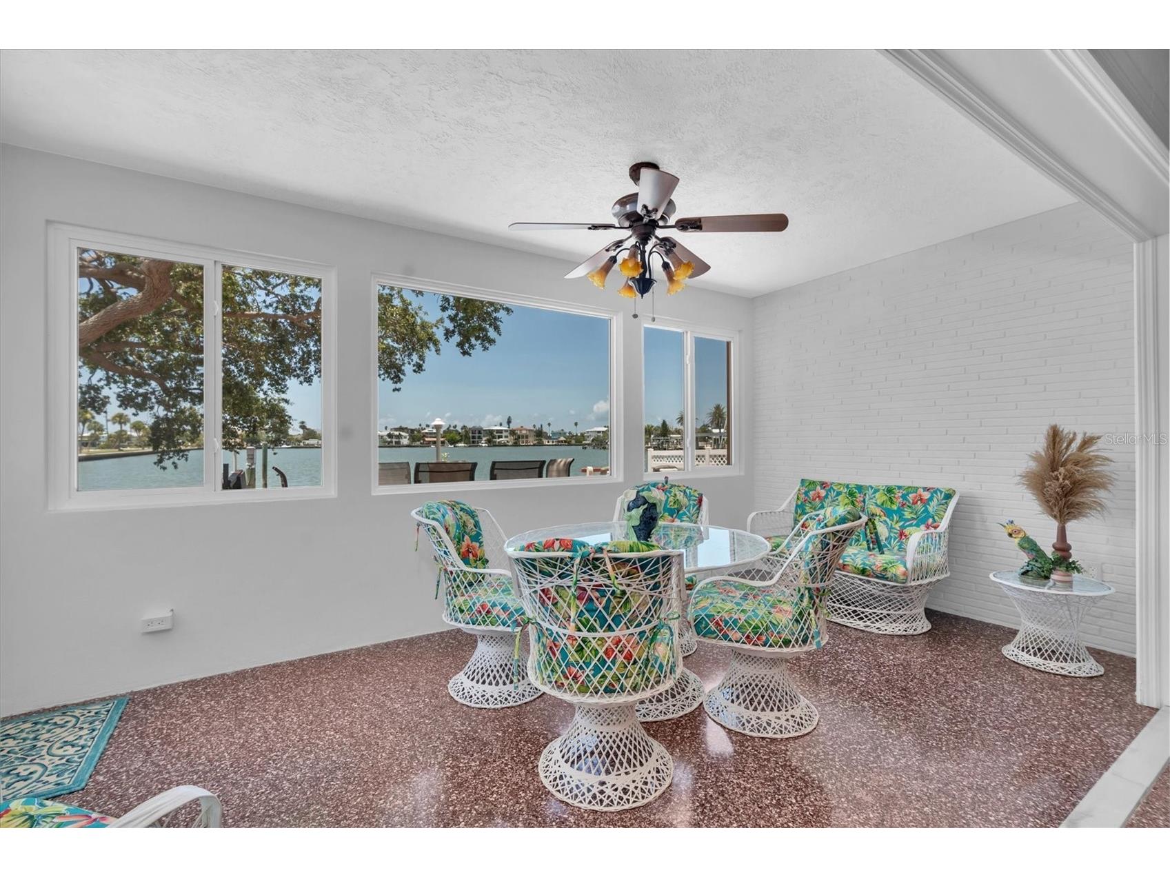 16102 4th Street E Redington Beach FL 33708 - BOCA CIEGA BAY TB8527737 image16