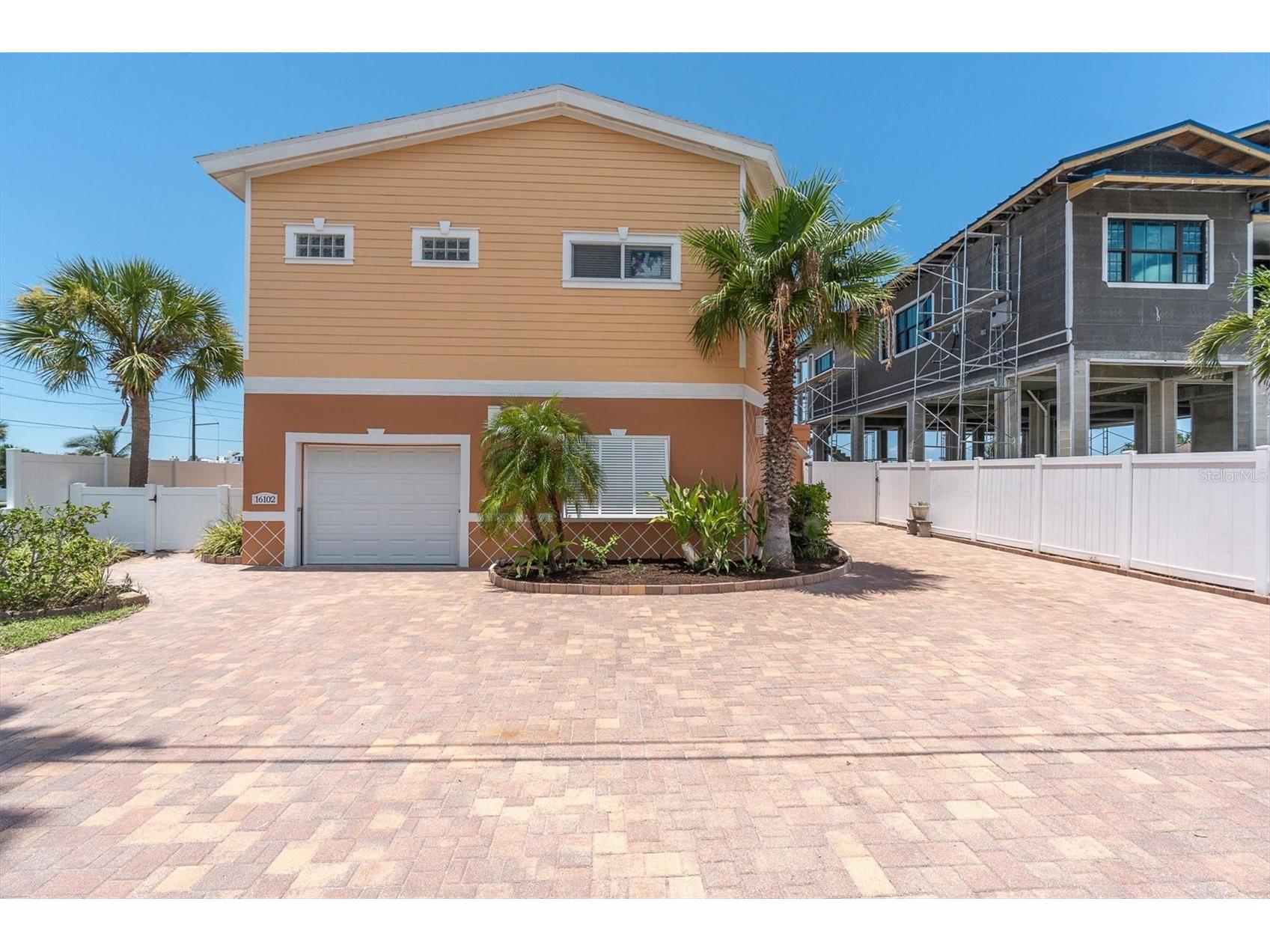 16102 4th Street E Redington Beach FL 33708 - BOCA CIEGA BAY TB8527737 image3