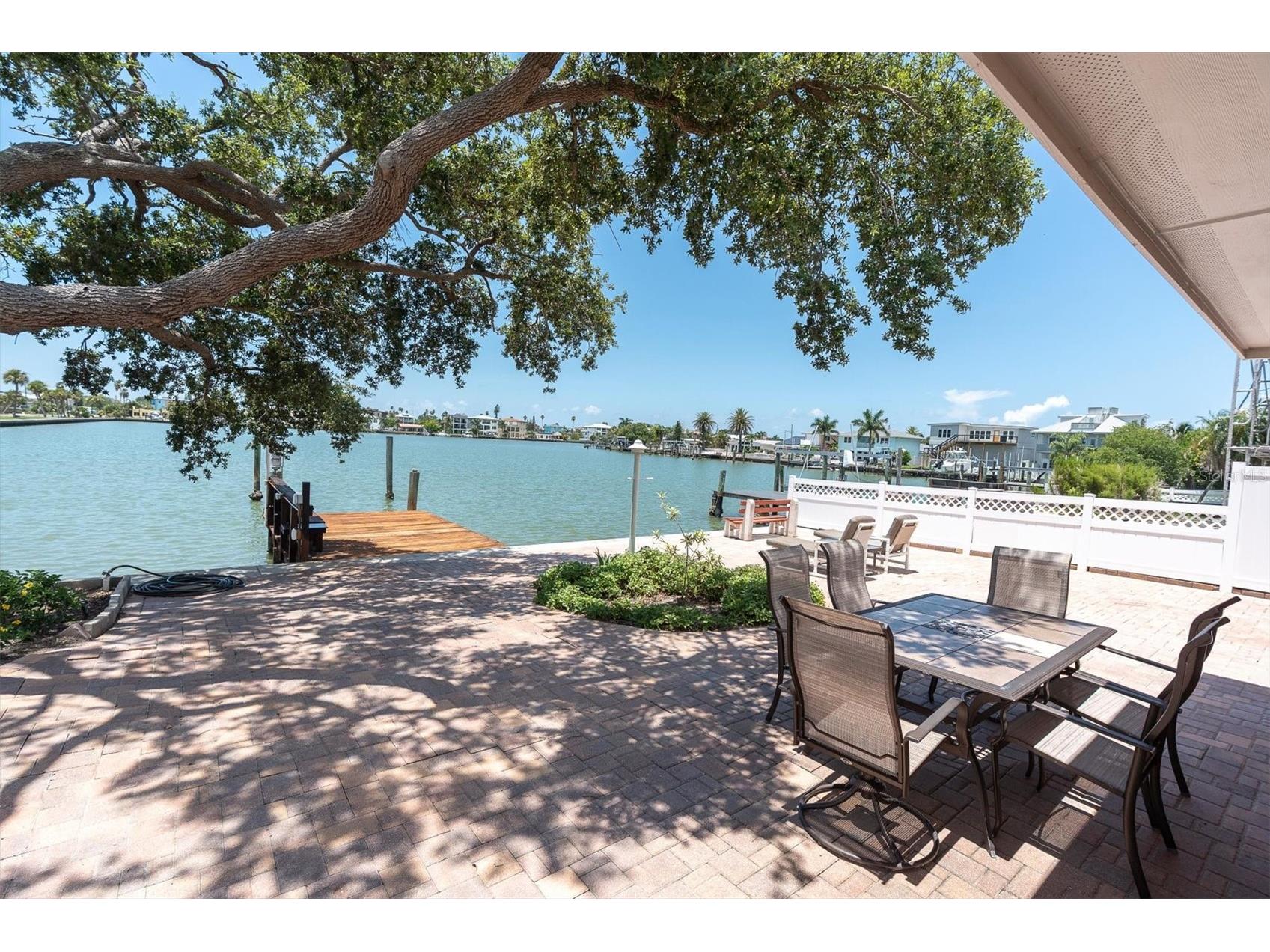 16102 4th Street E Redington Beach FL 33708 - BOCA CIEGA BAY TB8527737 image46