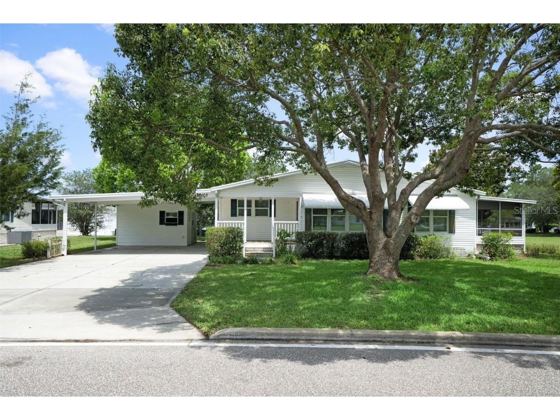 16102 Brookridge Boulevard Brooksville FL 34613 W7855953 image1