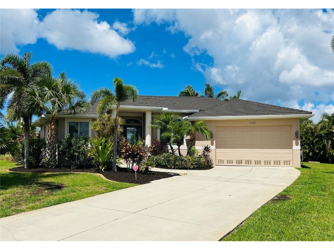 16102 Lime Grove Court Punta Gorda FL 33955 - COMMUNITY LAKE OM663627 image1