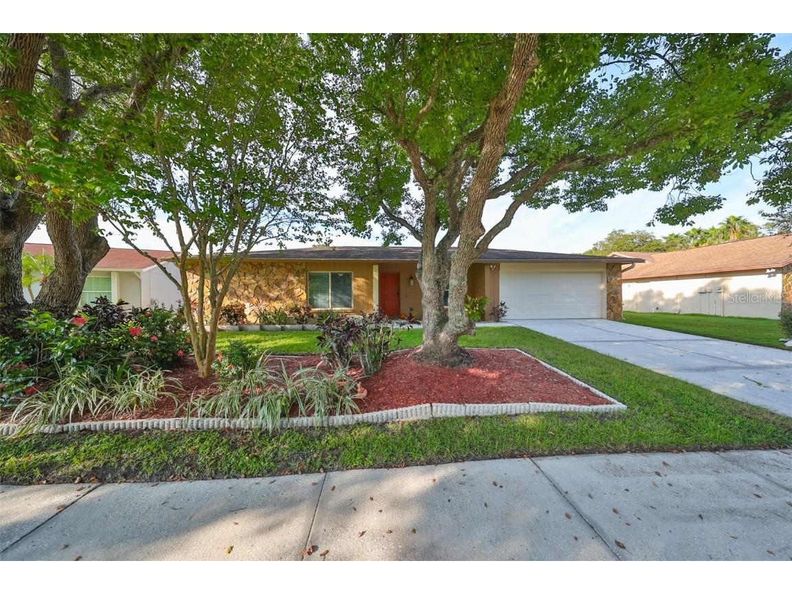 16103 Pebblebrook Drive Tampa FL 33624 TB8309804 image1