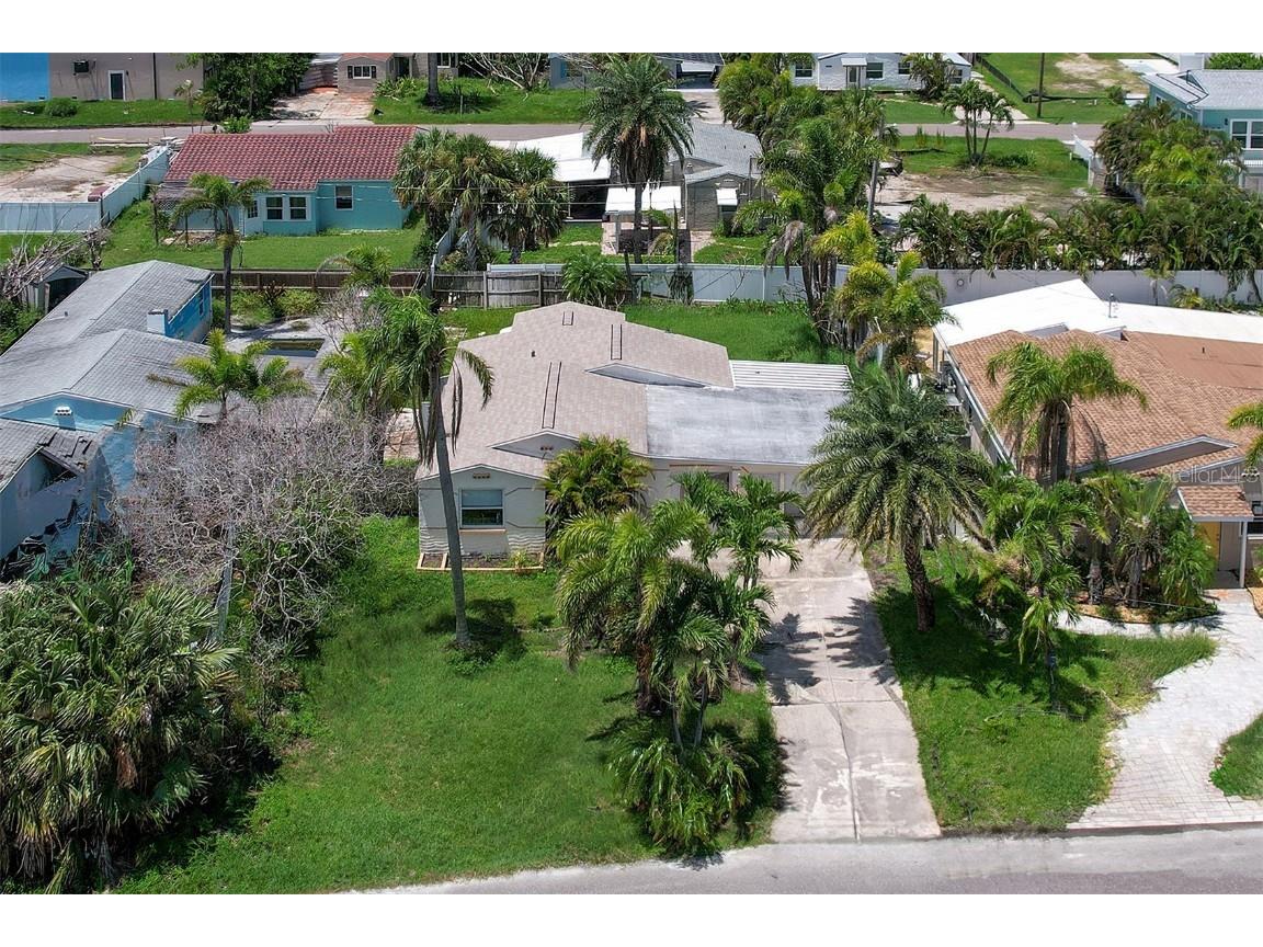 16104 Redington Drive Redington Beach FL 33708 TB8405382 image1