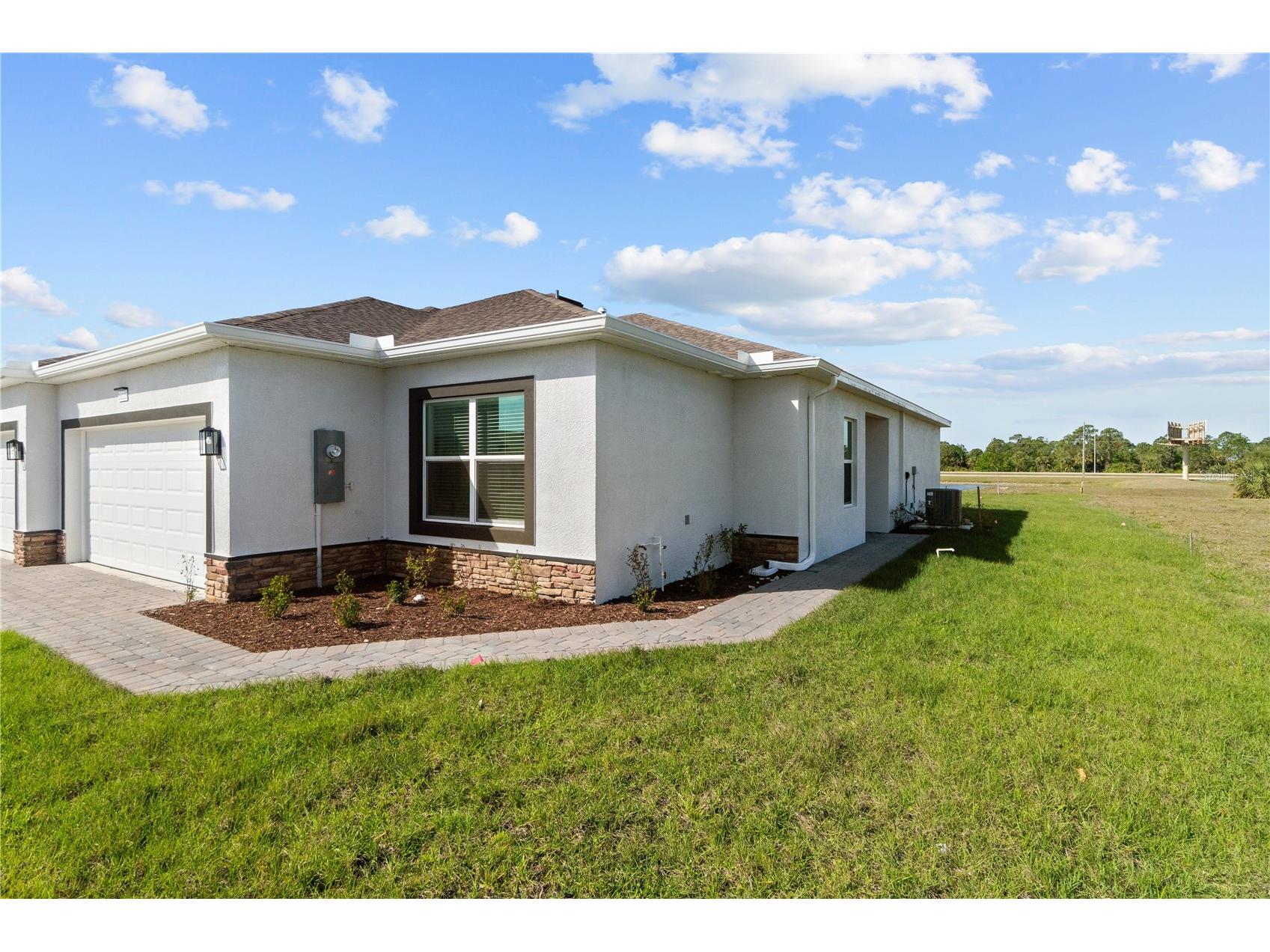 16105-16107 Badalona Drive Punta Gorda FL 33955 C7526492 image2